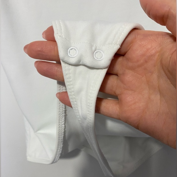 Babaton Contour Muscle Bodysuit White Size M - Picture 5 of 8